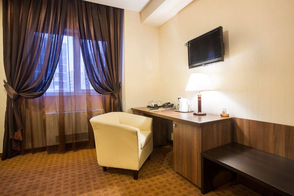 Cazare 2023 Bucuresti Hotel Inter Business****