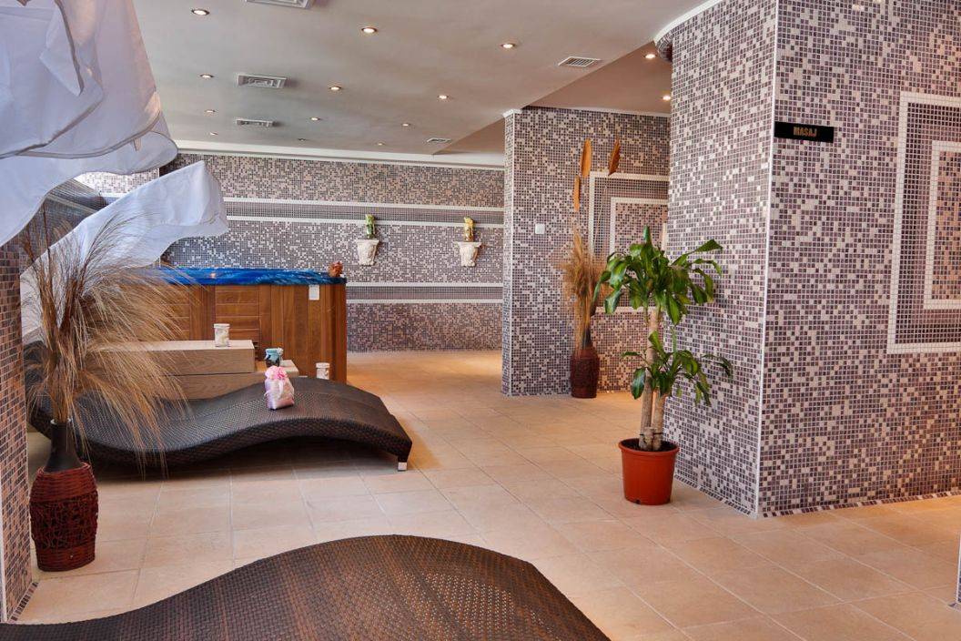 Litoralul pentru toti 2021 Saturn Hotel Cleopatra**** 