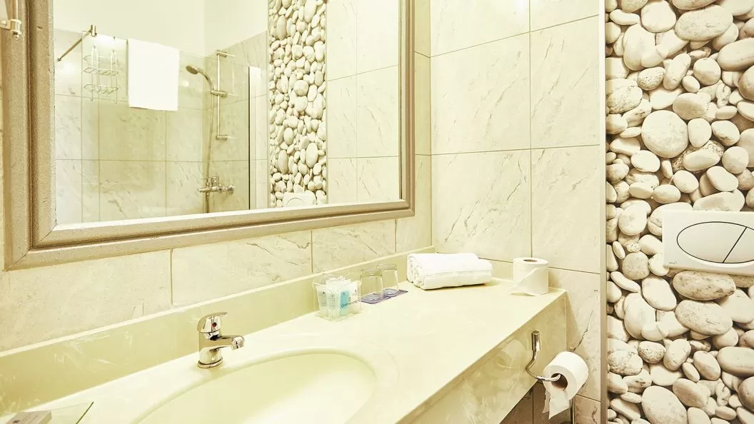 Revelion 2026 Ani de Liceu Drobeta Turnu Severin Hotel Continental Drobeta Turnu Severin