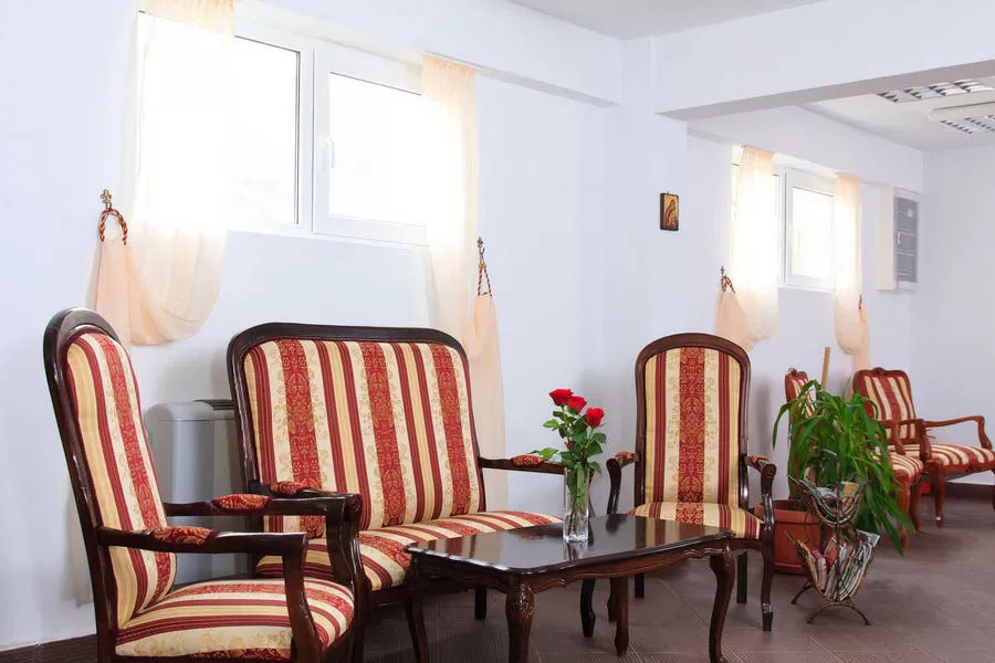 Cazare Munte 2025 Calimanesti Caciulata Hotel Domnitei***
