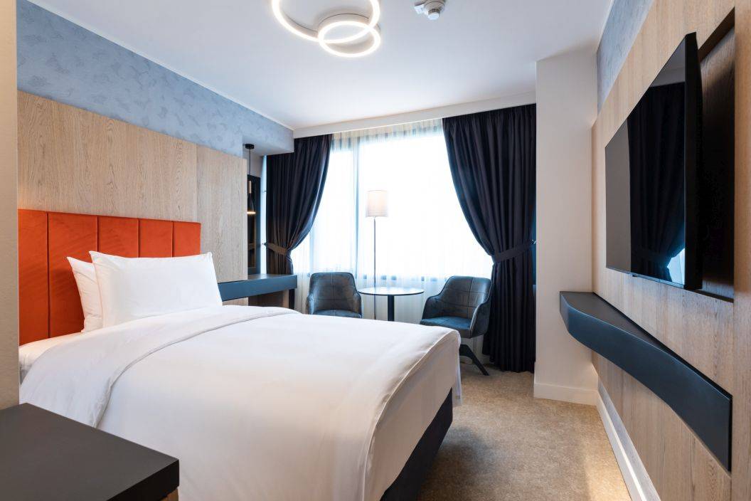 Cazare 2023 Slatina Hotel Ramada Parc****