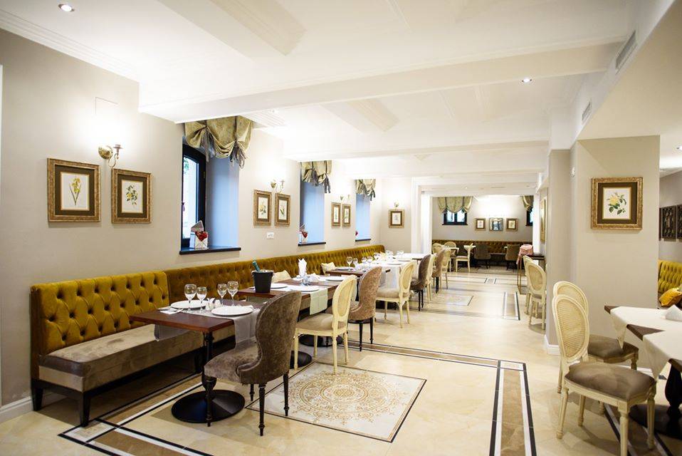 Sejur Munte 2023 Baile Herculane Hotel VERSAY