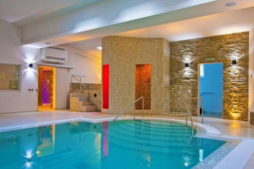 Relaxare SPA la Munte 2024 Calimanesti Caciulata  Hotel Orizont Cozia***