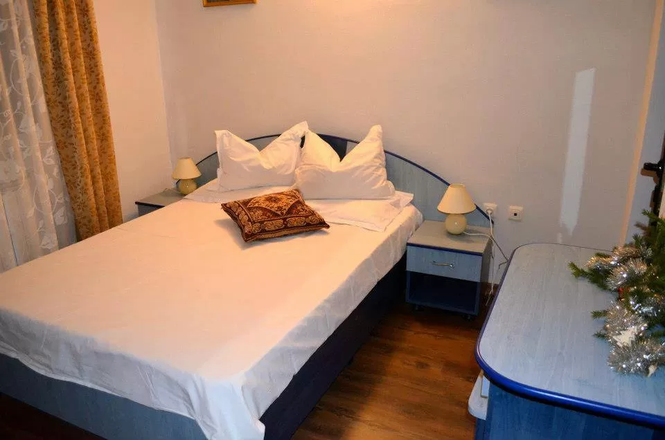 Sejur odihna Ranca Hostel Condor**
