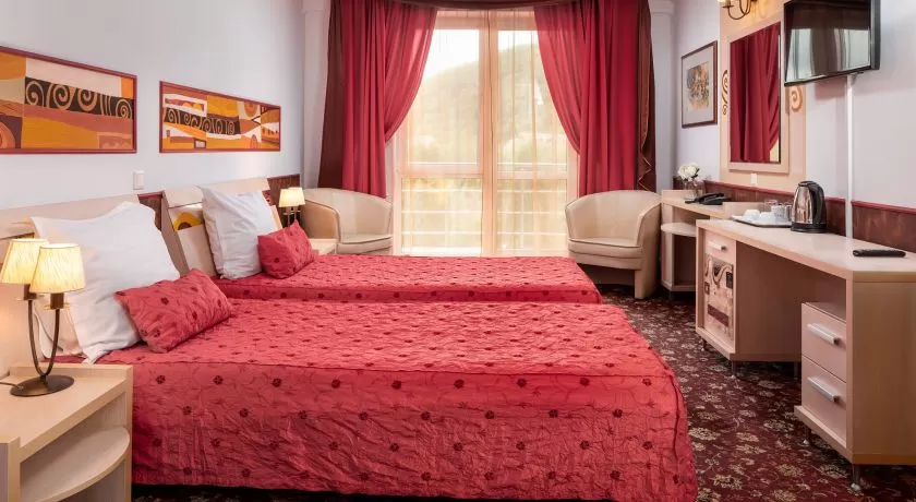 Cazare 2022 Brasov Grand Hotel****
