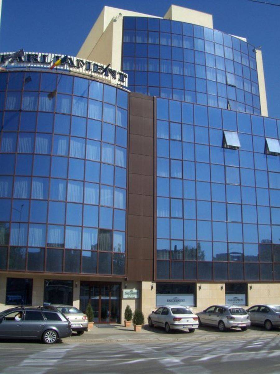 Cazare 2023 Bucuresti Hotel Parliament****