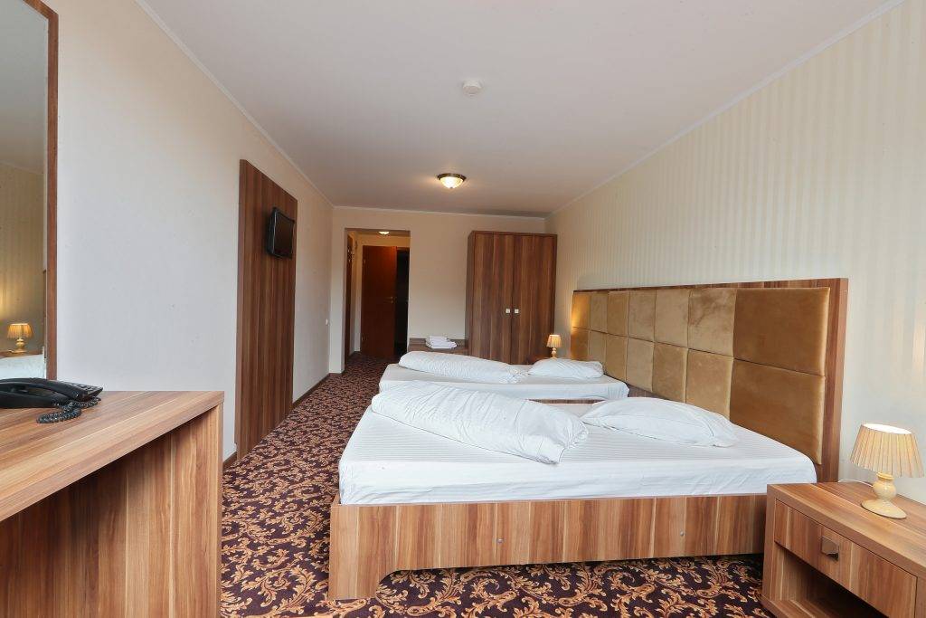 Cazare 2021 Oradea – Hotel Impero****
