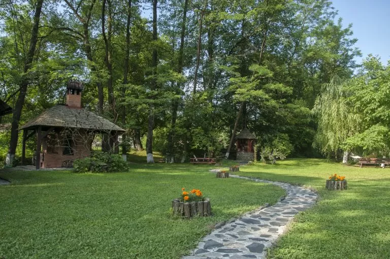 Sejur Maramures 2023 Vadu Izei Pensiunea Doina