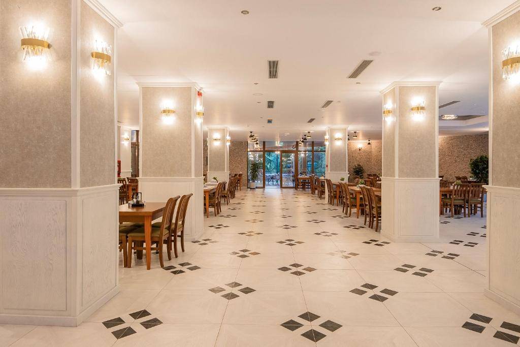 Sarbatori de Pasti 2025 Baile Olanesti Hotel Cascada