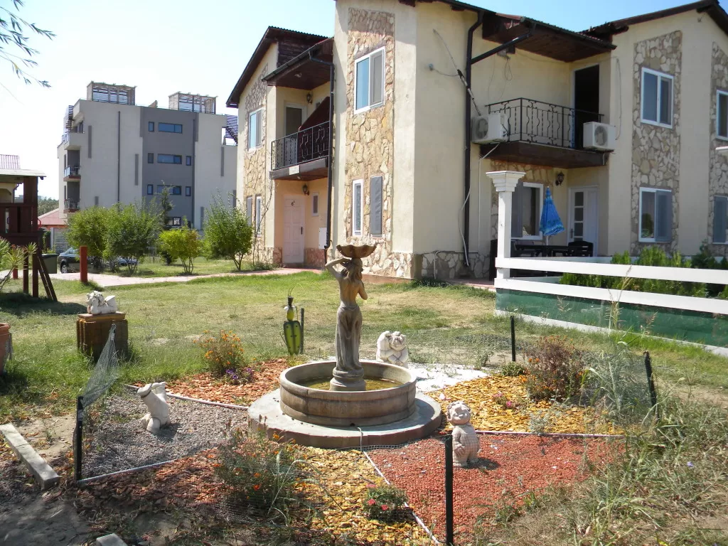 Litoral 2022 Mamaia Nord Club de vacanta Corabia Piratilor***