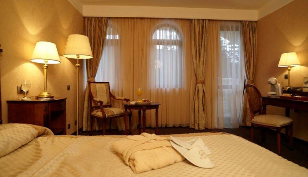 Schi 2020-2021 in Borovets Hotel Festa Winter Palace*****