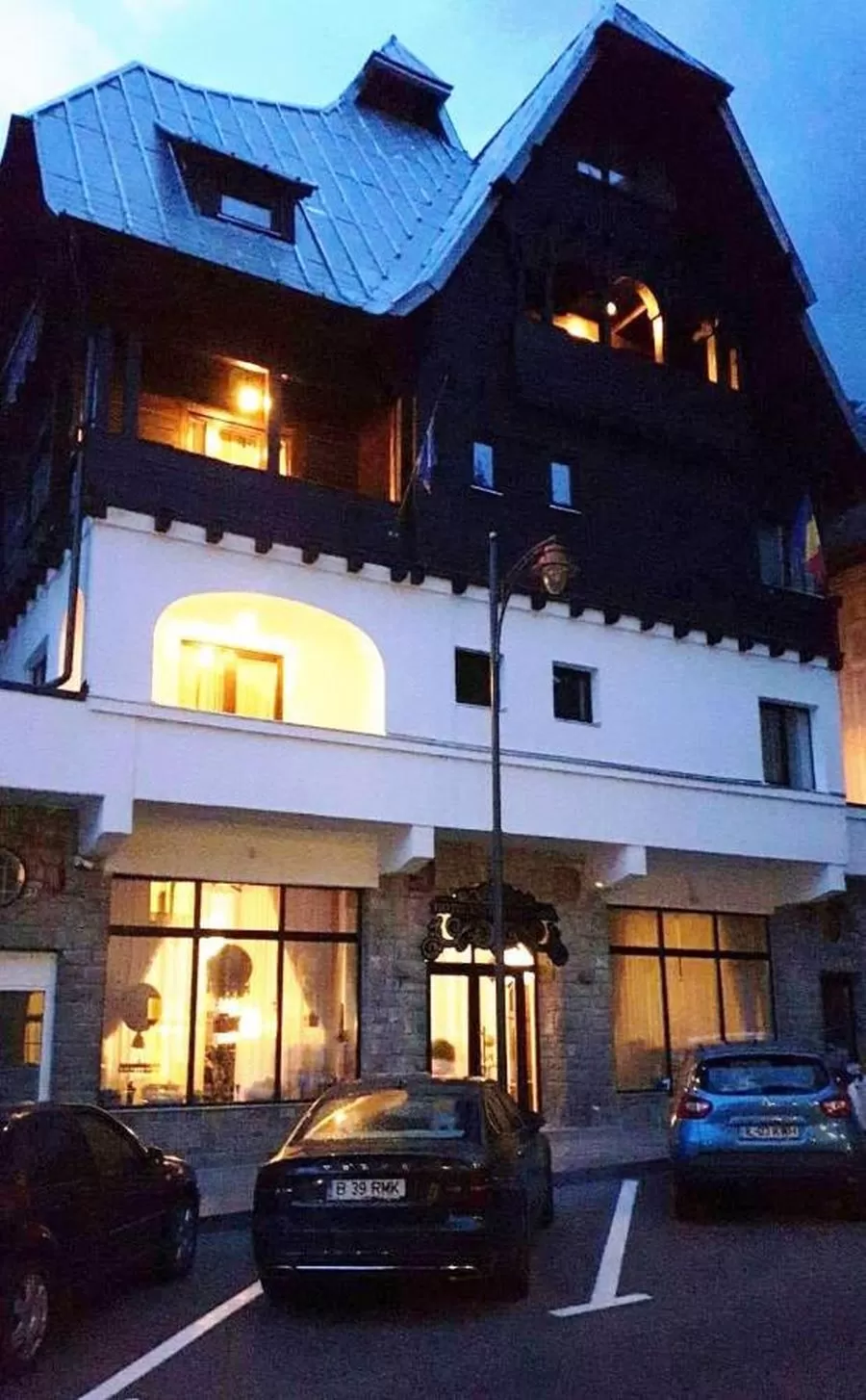 Sarbatori de Pasti 2025 Sinaia Hotel Boutique Excelsior