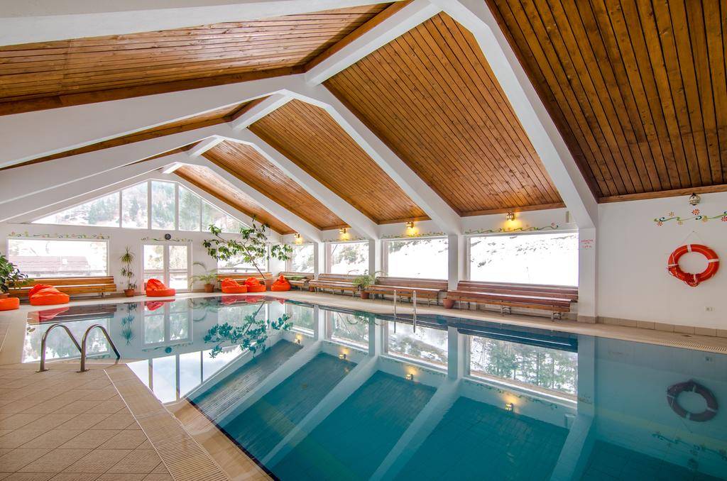 Vacanta la munte 2022 Cheile Gradistei Resort Moieciu***