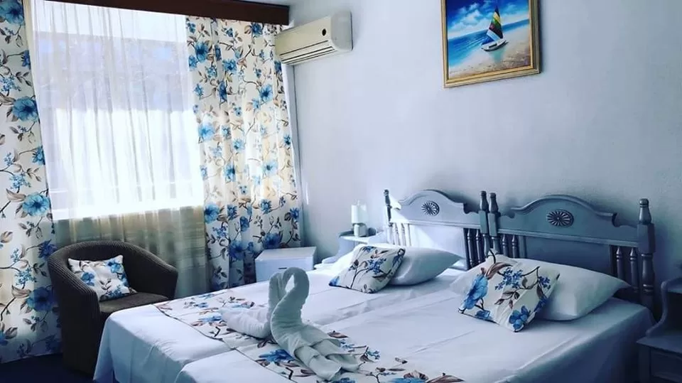 Zile gratuite de vacanta 2022 Neptun Hotel Miorita***