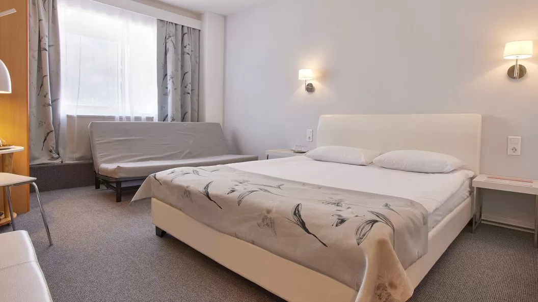 Cazare 2025 Bucuresti Hotel MyContinental*** 