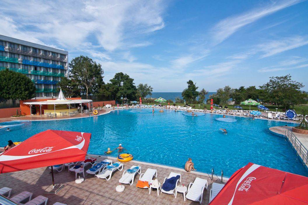 Litoralul pentru toti 2021 Saturn Hotel Cleopatra**** 
