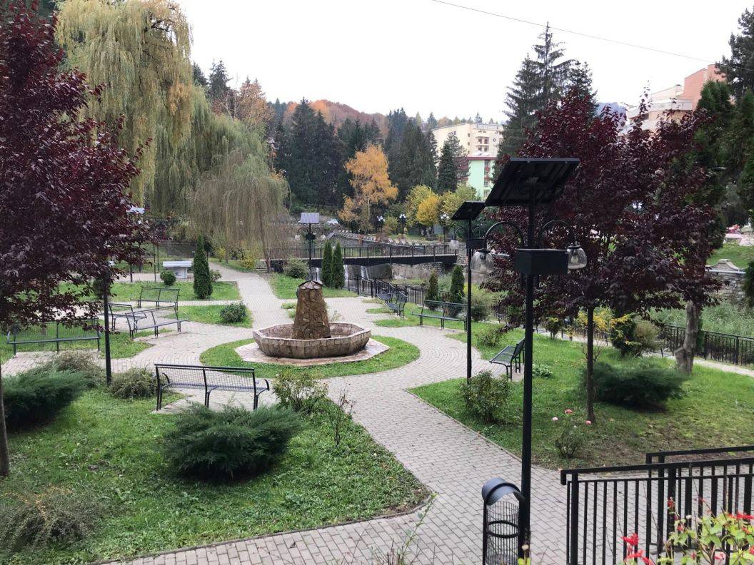 Sarbatori de Pasti 2025 Baile Olanesti Hotel Parang