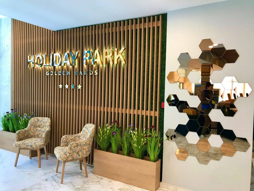Litoral 2024 Nisipurile de Aur Hotel Holiday Park**** 