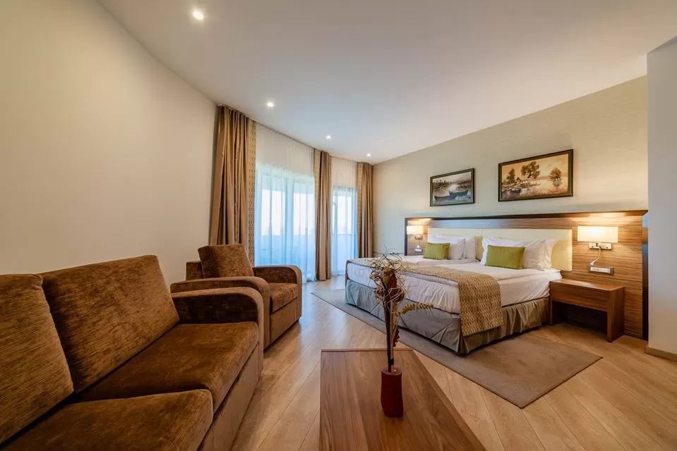 Sejur 2024 Delta Dunarii Dunavatu de Jos Hotel New Egreta