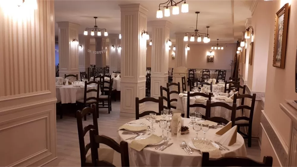 Cazare 2020 Craiova Hotel Royal****