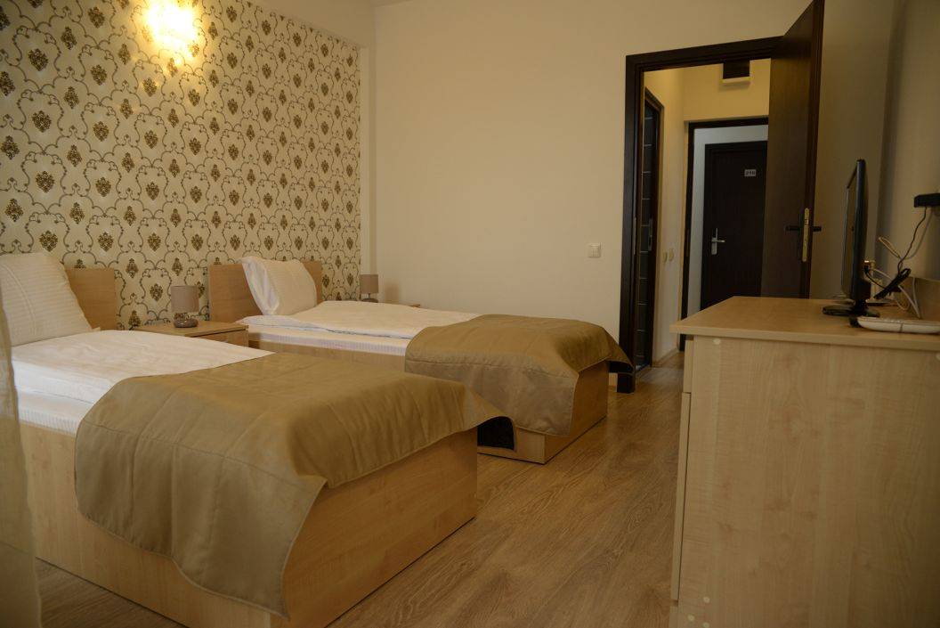 Cazare 2021 Targu Jiu Hotel Story***