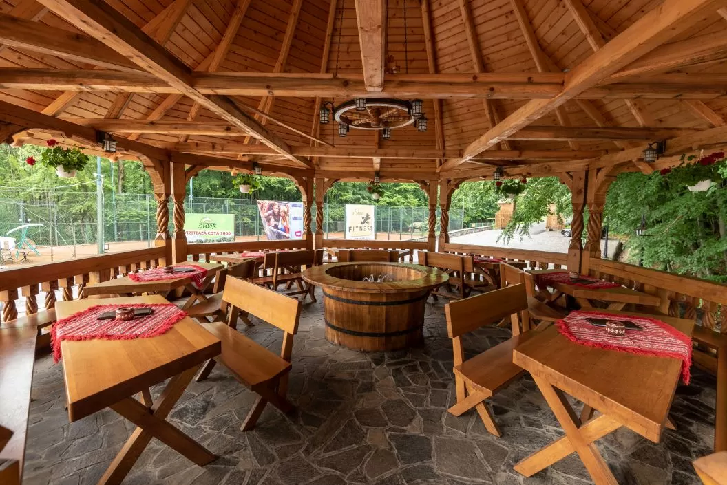 Sejur Munte Maramures 2025 Baia Sprie Complex Turistic SUIOR BAZA