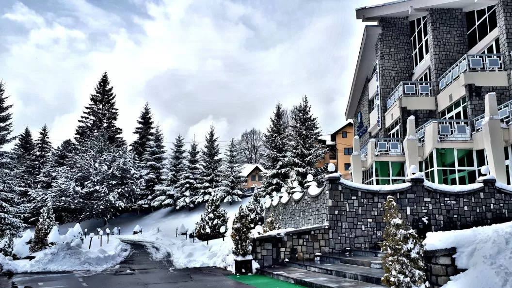 Sfantul Andrei si Ziua Nationala 2024 Busteni Hotel Alexandros