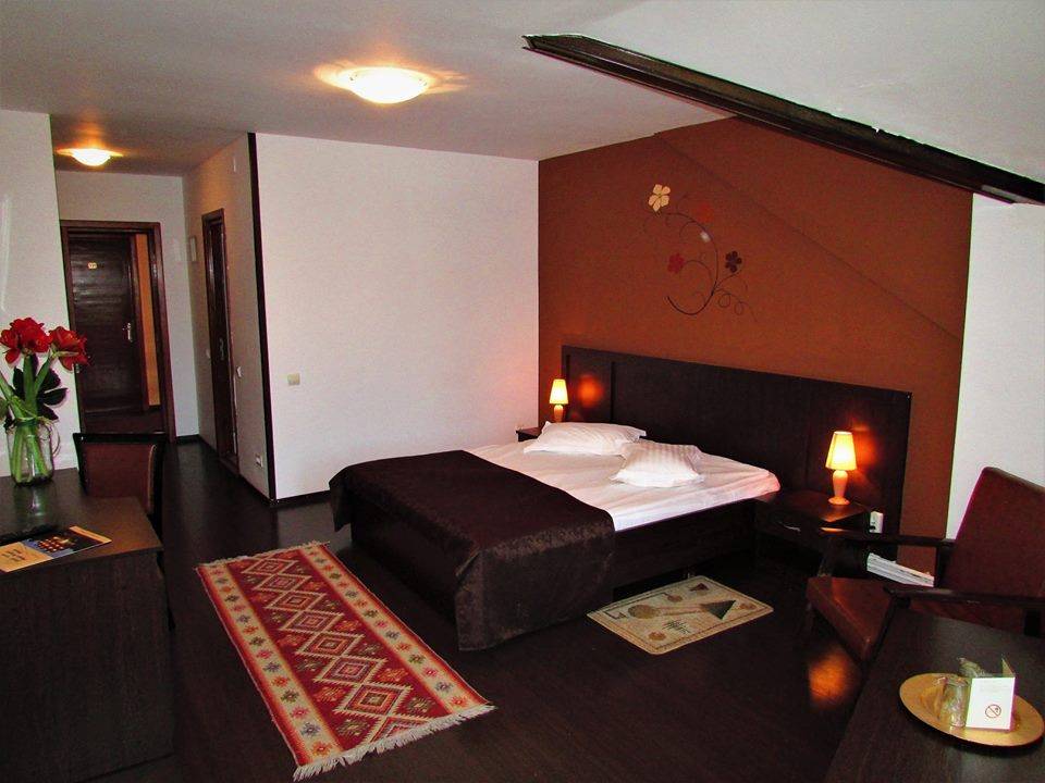 Sejur odihna 2023 Sinaia Hotel Marea Neagra*** 