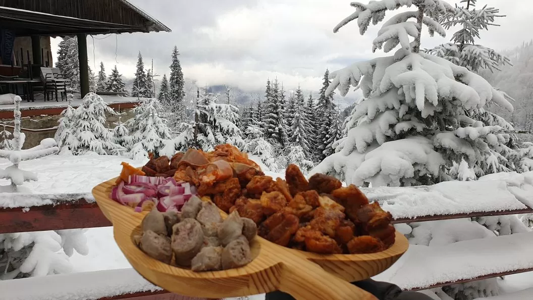 Revelion 2025 la Schi in Straja Cabana Edelweiss