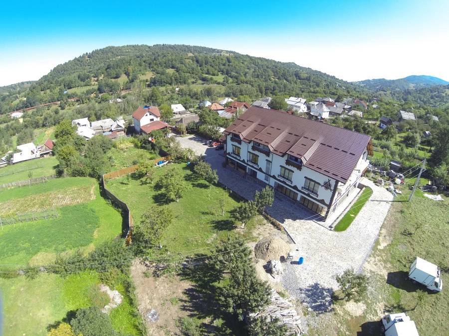 Sarbatori de Pasti 2022 Maramuresul Istoric la Pensiunea Lacramioara
