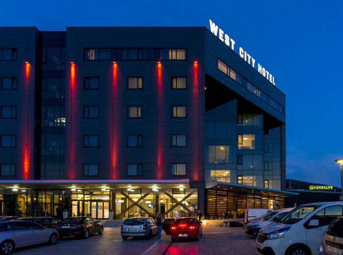 Cazare 2023 Cluj Napoca Hotel West City****