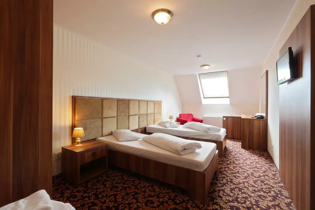 Cazare 2025 Oradea  Hotel Impero