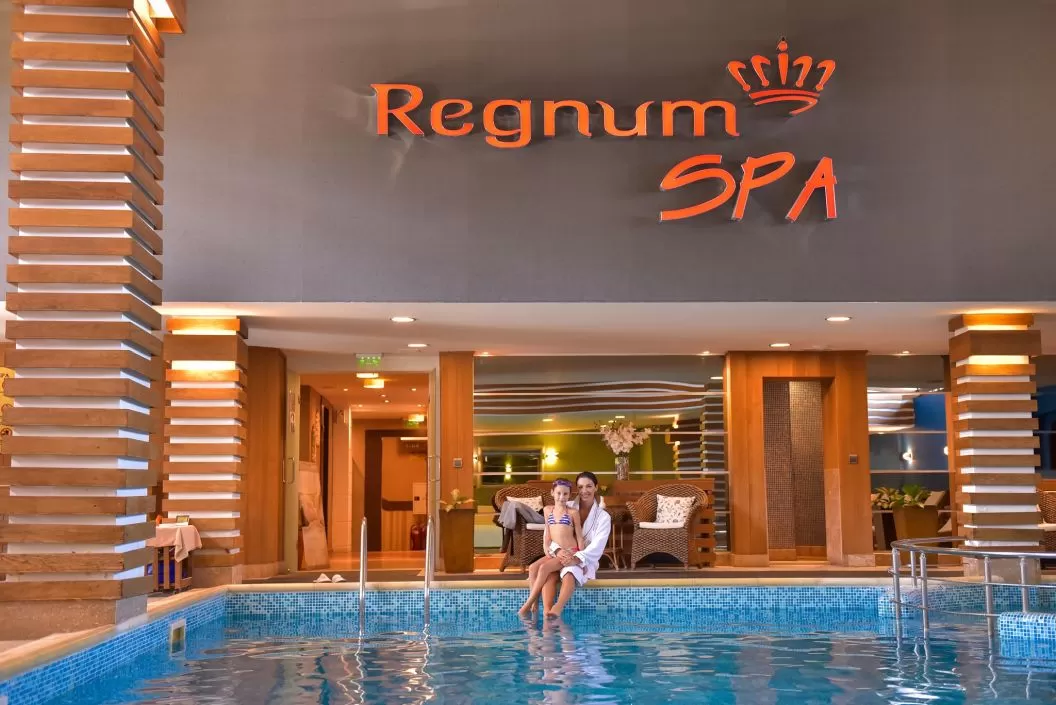 Vacanta schi 2022-2023 in Bansko Apart Hotel Regnum Bansko***** 