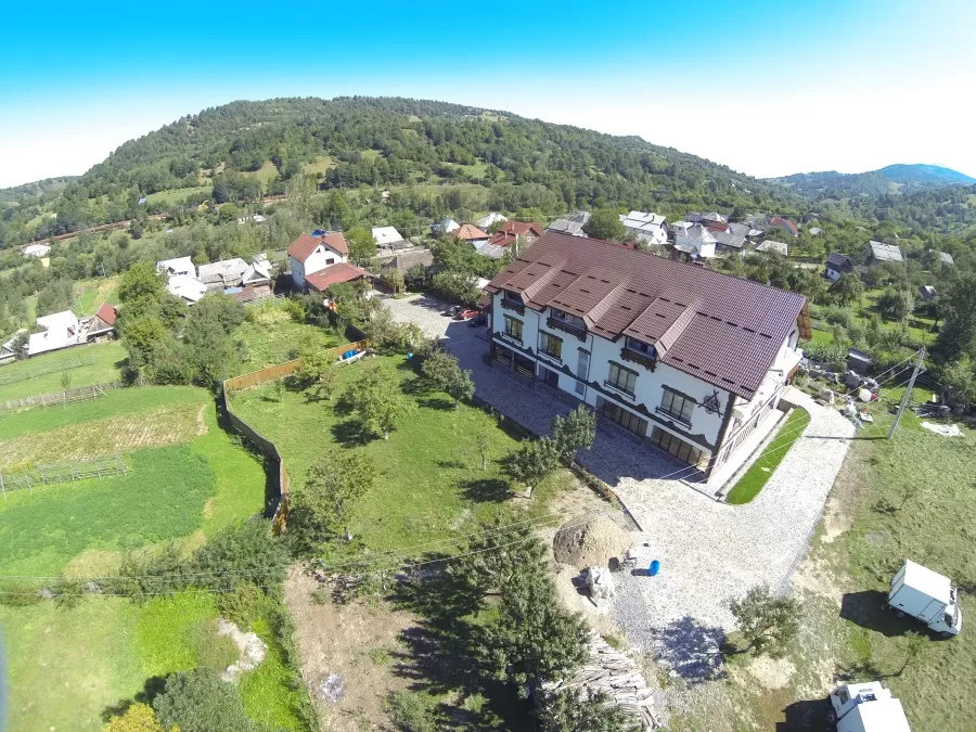 Craciunul 2024 in Maramuresul Istoric Sacel Pensiunea Lacramioara