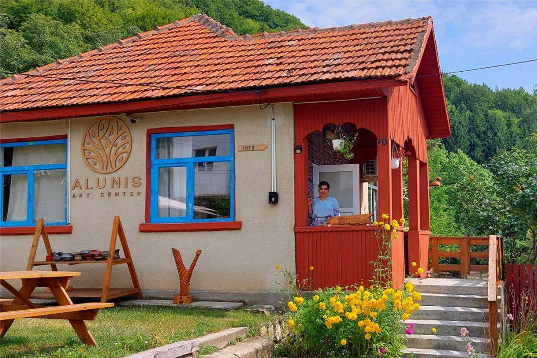 Sarbatori de Pasti 2025 Alunis Colti Plaiul Alunisului