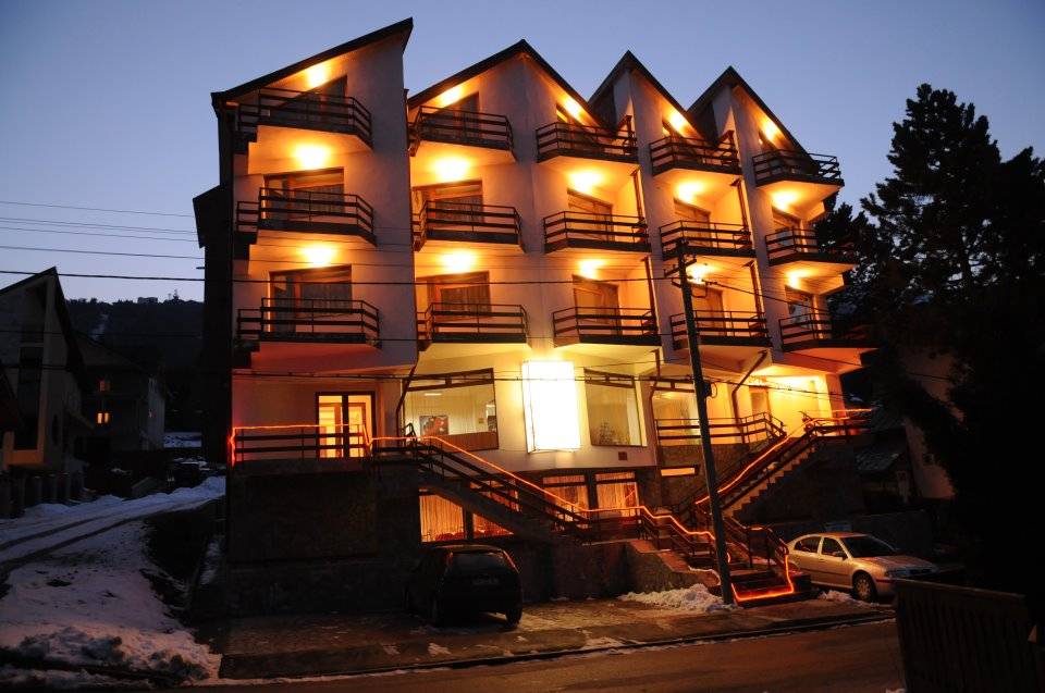 Sejur odihna 2023 Sinaia Hotel Marea Neagra*** 