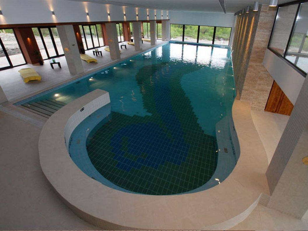 Sejur Munte 2022 Bran Complex Turistic Wolf***&**** 