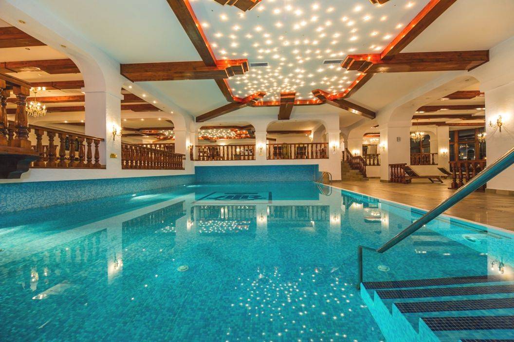 Craciunul 2022 in Poiana Brasov Hotel Aurelius Imparatul Romanilor*****