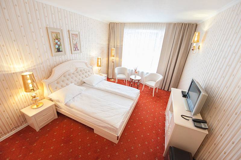 Sejur odihna la Munte 2022 Sinaia Hotel Carpathia****
