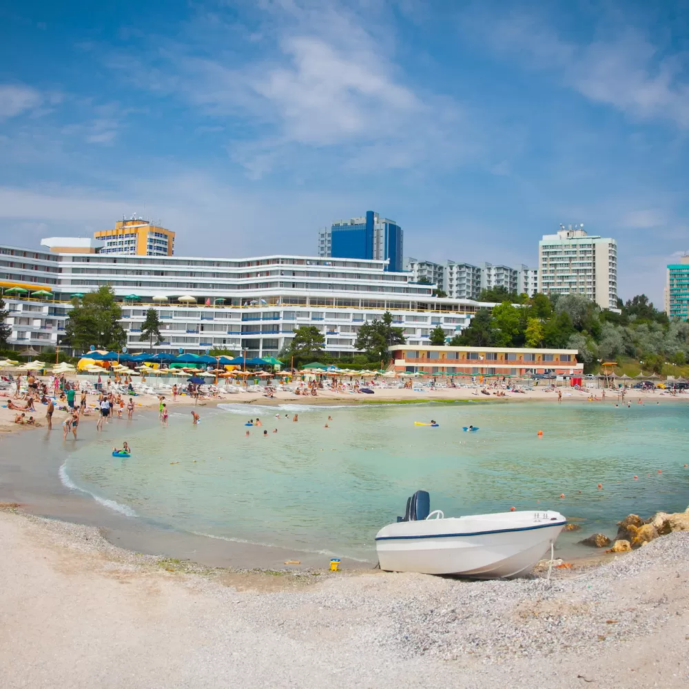Marea Neagră a României: Un Litoral Vibrant, O Destinație pentru Fiecare Gust