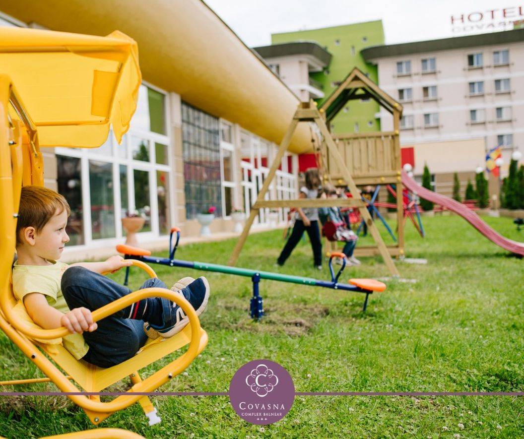 Sarbatori de Pasti 2025 Covasna Complex Balnear Covasna