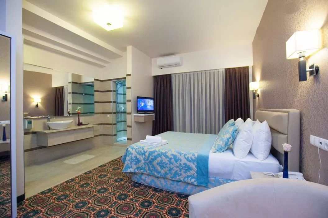 Revelion 2023 Maramures Baia Mare Hotel Romanita****