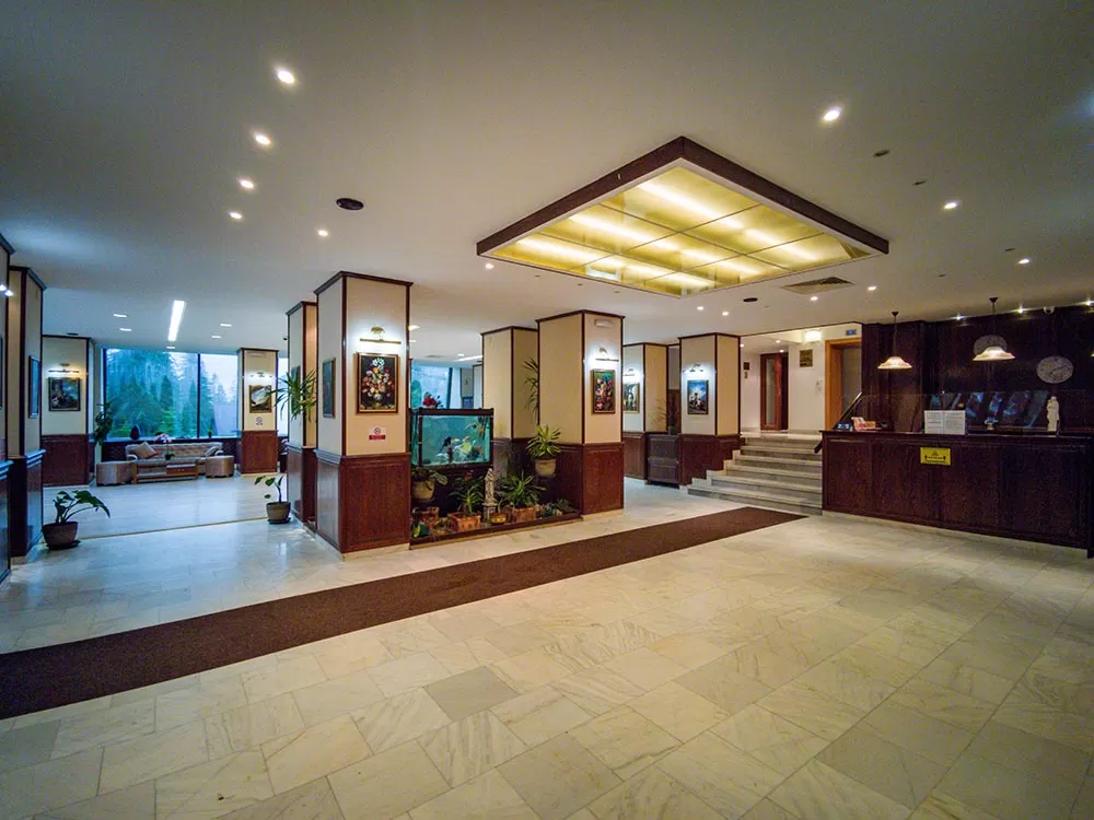 Revelion 2025 la Munte Predeal Hotel Belvedere