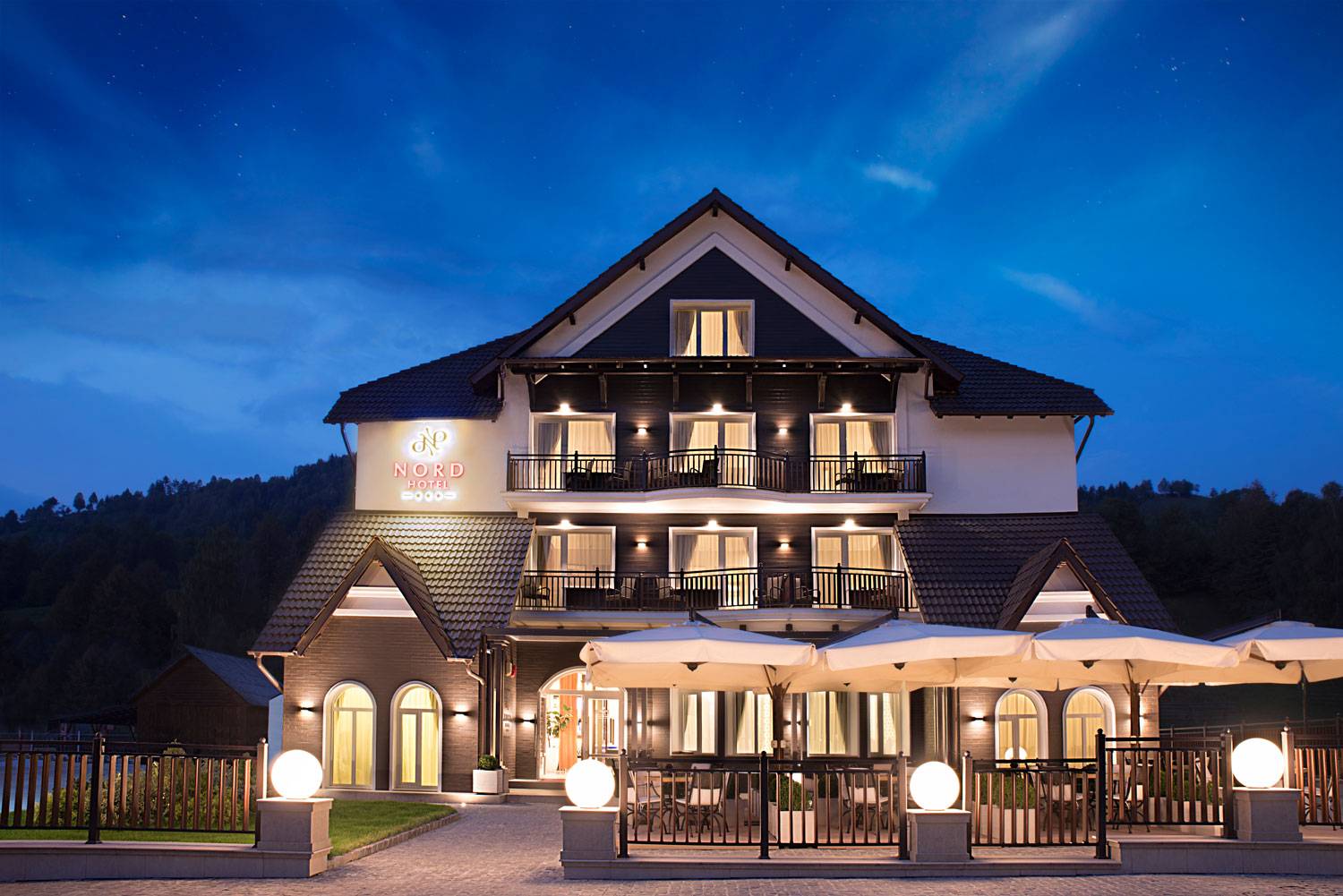 Sejur Odihna 2020 Borsa Hotel Roman Pico Mar Travel