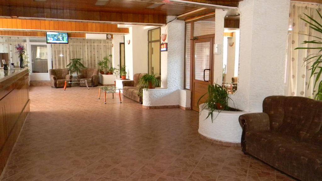 Cazare Constanta 2024 Hotel Dobrogea**