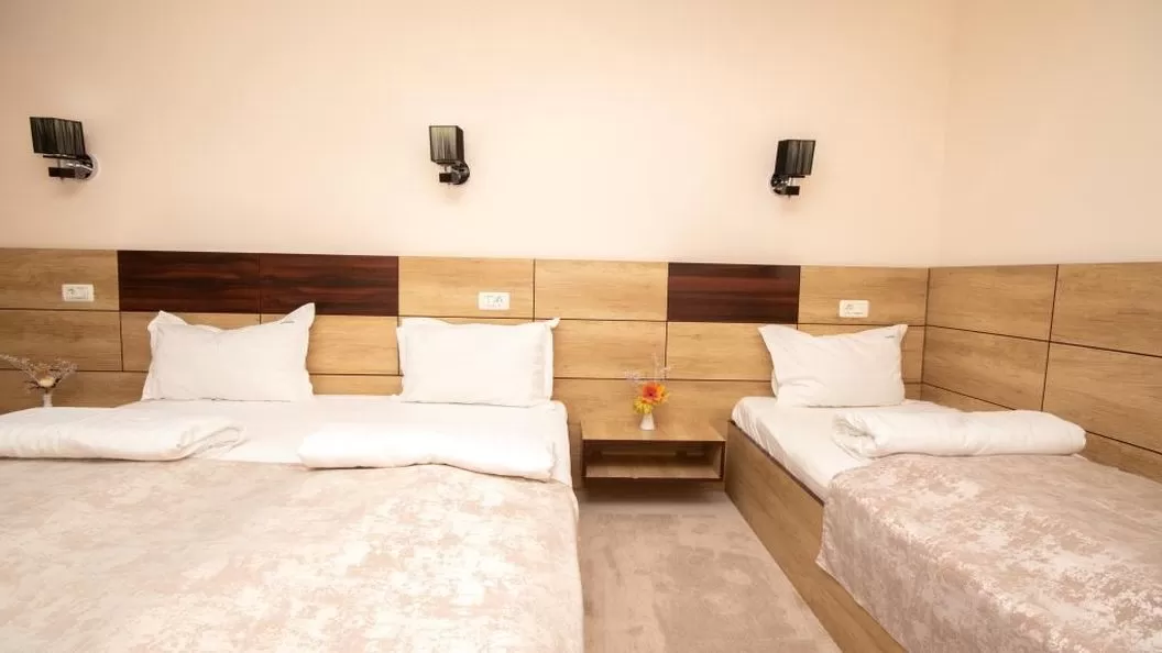 Vacanta 2026 in Clisura Dunarii Eselnita Pensiunea Danubia