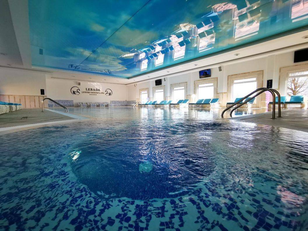 Craciun 2022 in Delta Dunarii Crisan Lebada Luxury Resort SPA