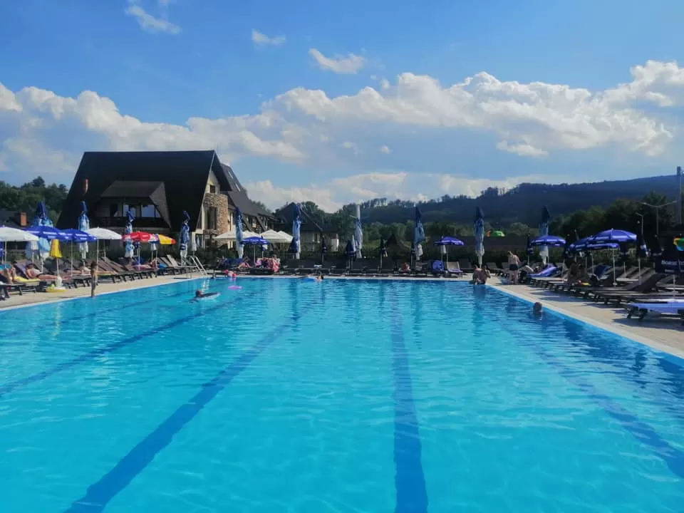 Sarbatori de Pasti 2024 in Bucovina Cacica Pensiunea Casa Domneasca