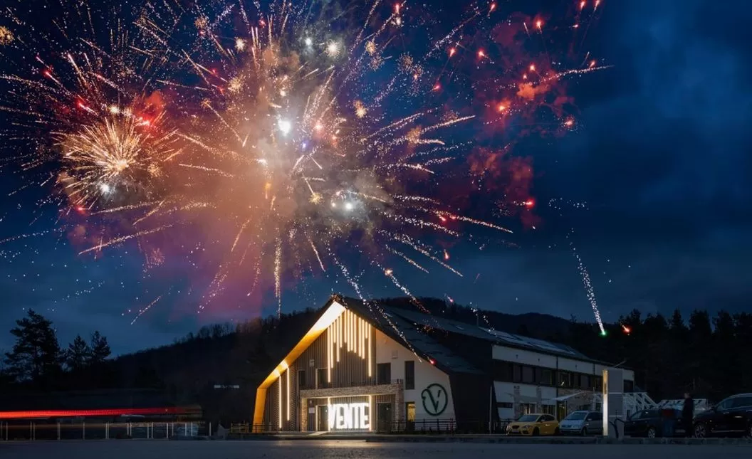 Revelion 2026 Bucovina Gura Humorului Hotel Sentir