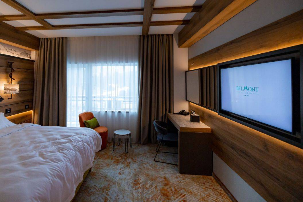 Vacanta in Parcul Natural Bucegi Padina Hotel Belmont****